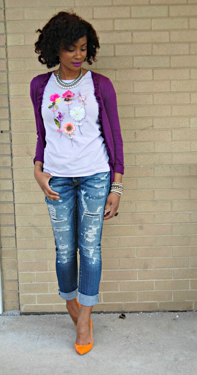 How to Turn a Simple Jeans and Top Combo Into a Stylish Ensemble